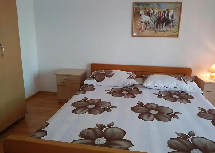 Nives * Pakoštane