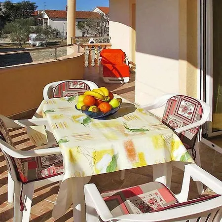 Nives Appartement *