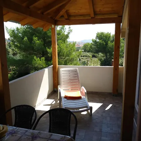 Apartamento Nives Pakoštane