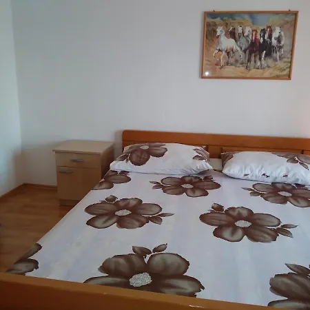 Nives * Pakoštane