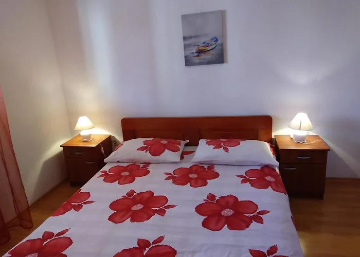 アパート Nives Pakoštane